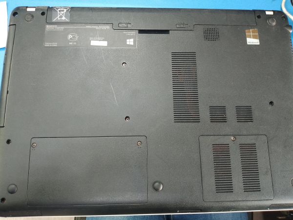 Купить Sony VAIO SVF152A29V (i3-3217U/740M/8GB/500GB) в Ангарск за 5800 руб.