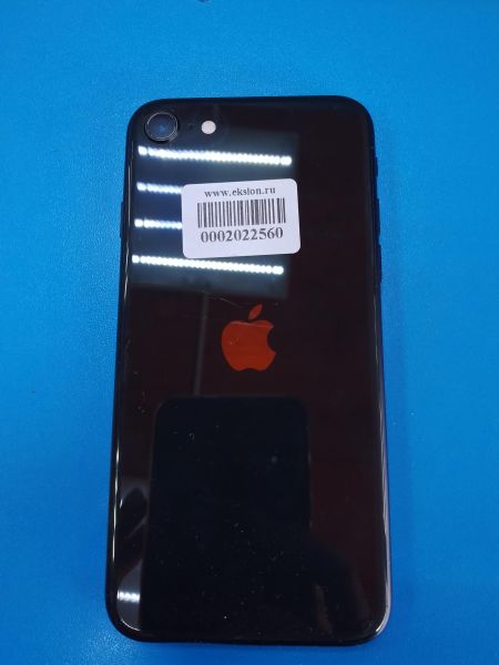 Купить Apple iPhone SE 2nd gen. 2020 64GB в Ангарск за 6100 руб.