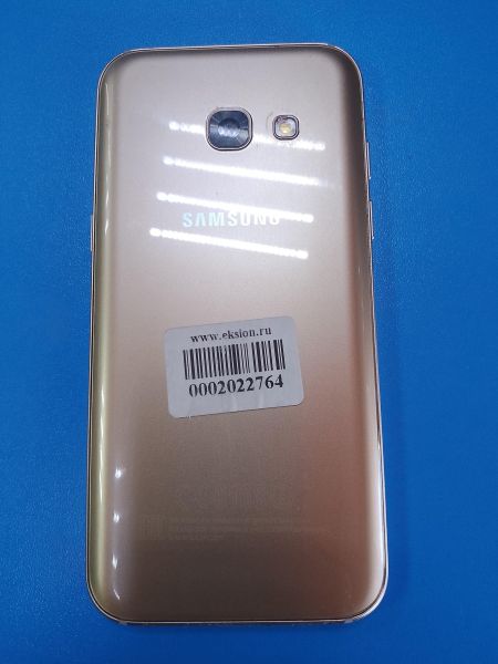 Купить Samsung Galaxy A3 2017 (A320F) Duos в Ангарск за 1950 руб.