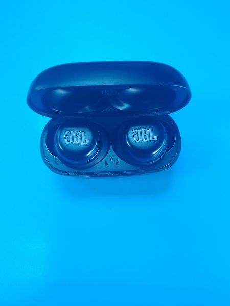 Купить JBL Live Free NC+ TWS в Ангарск за 2400 руб.