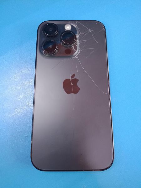 Купить Apple iPhone 14 Pro 128GB в Ангарск за 36900 руб.