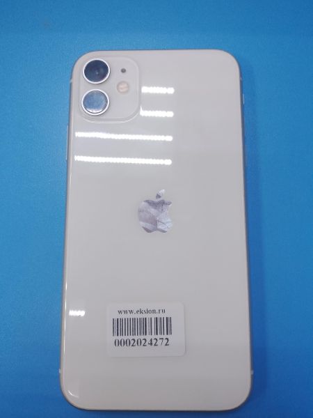 Купить Apple iPhone 11 64GB в Ангарск за 13800 руб.