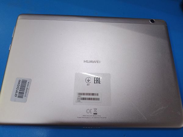 Купить Huawei MediaPad T3 10 LTE 16GB (AGS-L09)  (с SIM) в Ангарск за 1400 руб.
