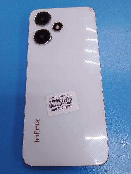 Купить Infinix Hot 30 Play 8/128GB (X6835B) Duos в Ангарск за 4900 руб.