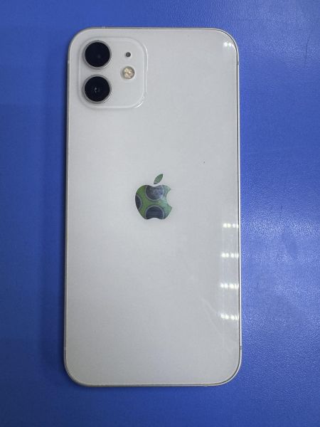 Купить Apple iPhone 12 128GB в Ангарск за 22400 руб.
