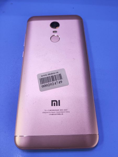 Купить Xiaomi Redmi 5 Plus 3/32GB (MEG7/MEE7) Duos в Ангарск за 1500 руб.