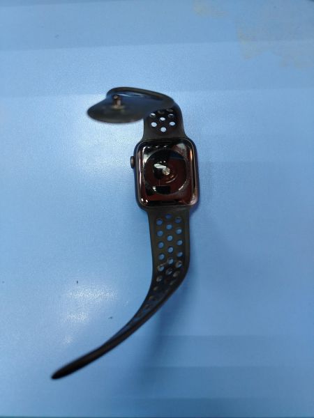 умные часы и браслеты Apple Watch SE 44mm (A2352) с СЗУ в Ангарск