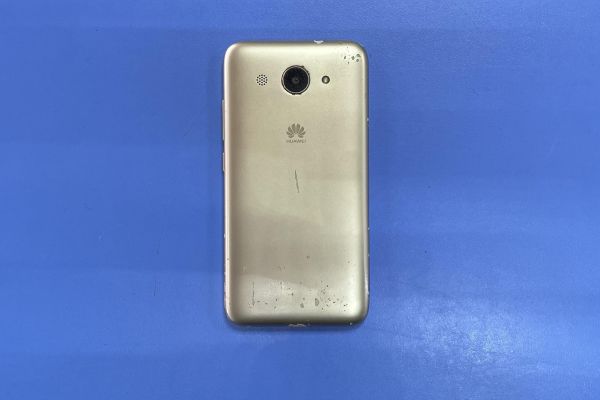 Купить Huawei Y3 2017 (CRO-L22) Duos в Ангарск за 800 руб.