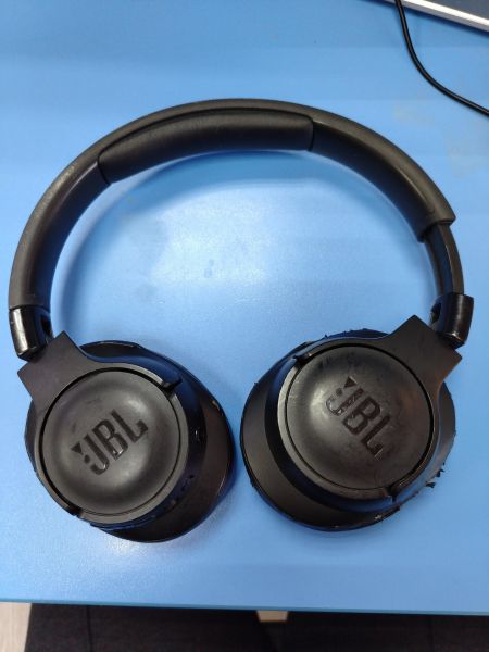 Купить JBL Tune 760NC в Ангарск за 2400 руб.
