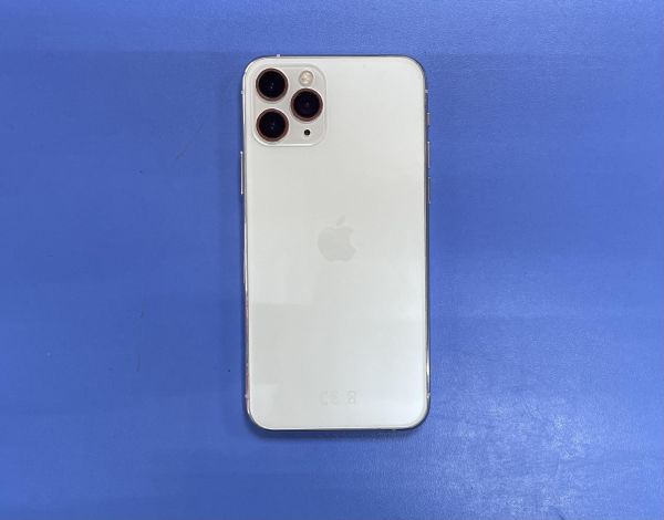 Купить Apple iPhone 11 Pro 256GB в Ангарск за 14900 руб.