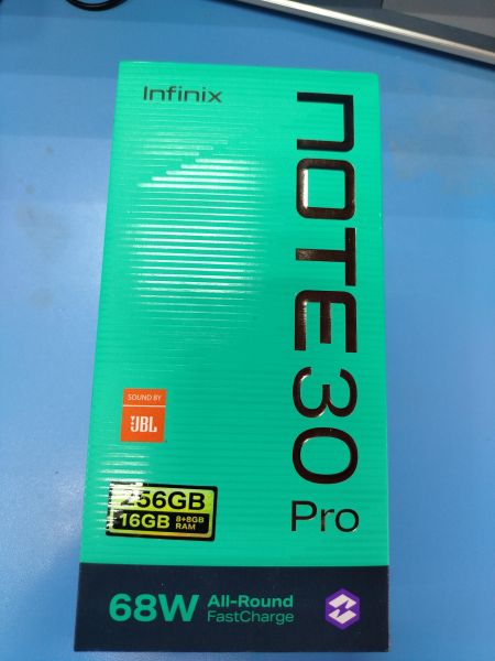 Купить Infinix Note 30 Pro 8/256GB (X678B) Duos в Ангарск за 8800 руб.