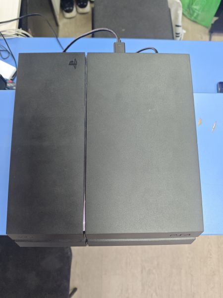 игровая приставка Sony PlayStation 4 500GB (CUH-1216A) в Ангарск