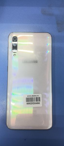 Купить Samsung Galaxy A50 2019 4/64GB (A505FN) Duos в Ангарск за 3500 руб.