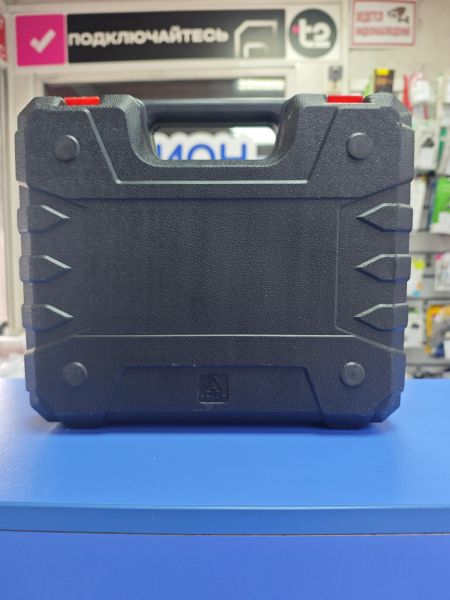 Купить Китайский шуруповёрт (1350 об/мин, 20-30 Н·м) с СЗУ в Ангарск за 800 руб.