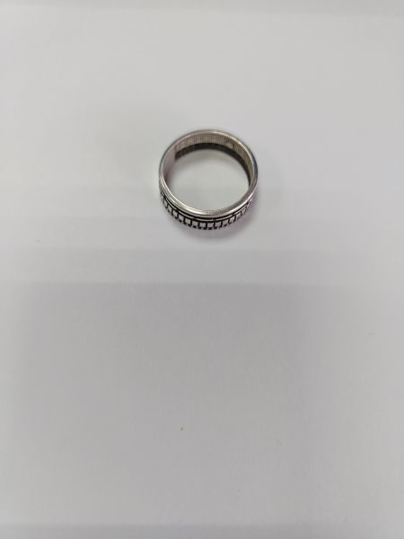 серебряное кольцо Кольцо серебро 925 4,68g, вес изделия 4.68g, размер 20.5 в Ангарск