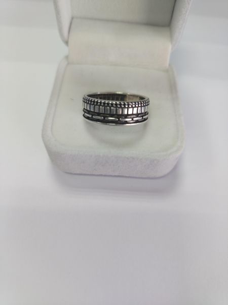 серебряное кольцо Кольцо серебро 925 4,96g, вес изделия 4.96g, размер 20 в Ангарск