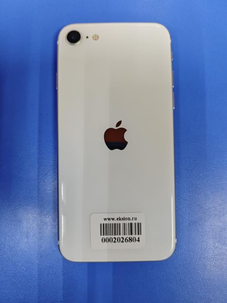 Купить Apple iPhone SE 2nd gen. 2020 128GB в Ангарск за 4900 руб.
