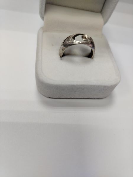 серебряное кольцо Кольцо серебро 925 3,61g, вес изделия 3.61g, размер 17 в Ангарск