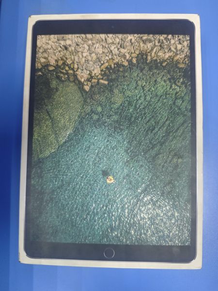 планшет Apple iPad Pro 2 2017 64GB (A1701) (без SIM) в Ангарск