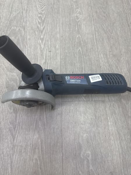 шлифмашина угловая сетевая Bosch GWS 7-115 Professional в Ангарск