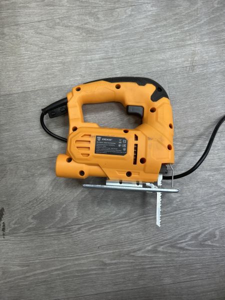 электролобзик DEKO DKJS600 в Ангарск