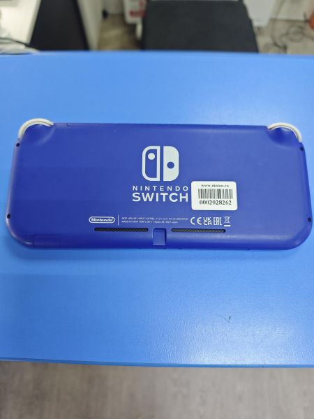 игровая приставка Nintendo Switch Lite (HDH-001) в Ангарск
