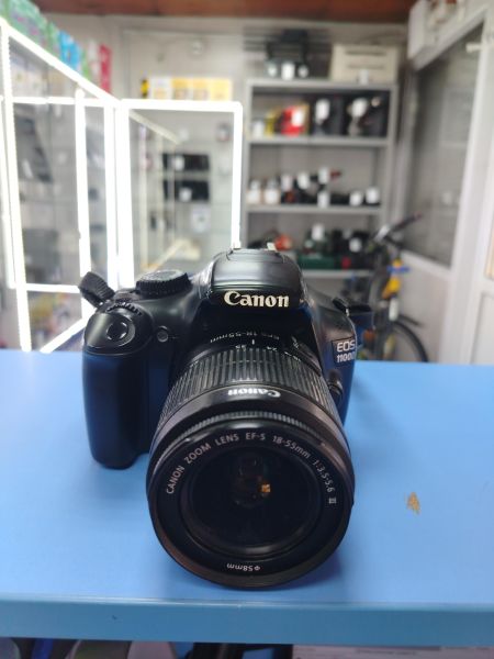 фотоаппарат Canon EOS 1100D (DS126291) Kit с СЗУ в Ангарск