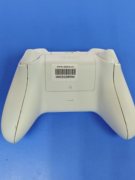 контроллер и геймпад Microsoft Xbox Wireless Controller (1914) в Ангарск