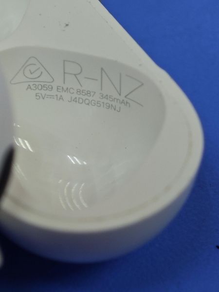 беспроводные наушники Apple AirPods 4 ANC (A3055, A3056, A3057, A3059) в Ангарск