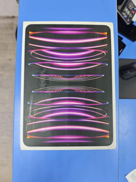 планшет Apple iPad Pro 6 2022 128GB (A2759) (без SIM) в Ангарск