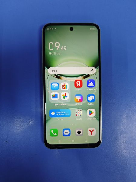 сотовый телефон TECNO Spark 30C 4/128GB (KL5n) Duos в Ангарск