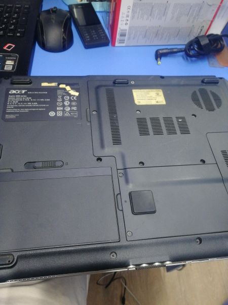 Купить Acer Aspire 3690 (Intel Celeron M 430,DDR2 0.5GB, HDD 80GB) в Ангарск за 2300 руб.