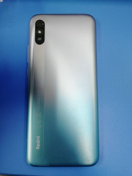 Купить Xiaomi Redmi 9A 2/32GB (M2006C3LG/M2006C3LI) Duos в Ангарск за 2499 руб.