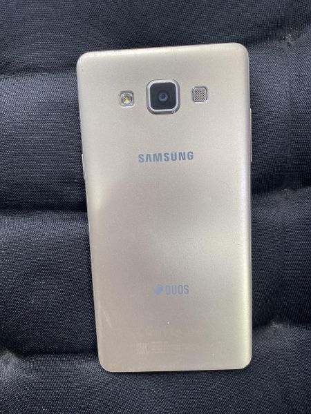 Купить Samsung Galaxy A5 (A500F) Duos в Ангарск за 1049 руб.