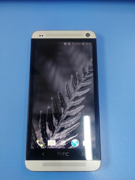 Купить HTC One M7 32GB (PN07100) в Ангарск за 1049 руб.
