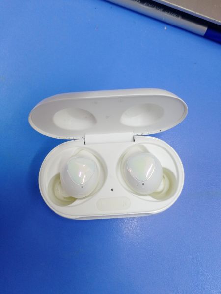 Купить Samsung Galaxy Buds+ (SM-R175) в Ангарск за 2399 руб.