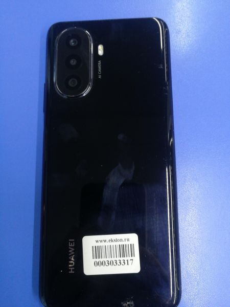 Купить Huawei Nova Y70 4/64GB (MGA-LX9N) Duos в Ангарск за 4049 руб.