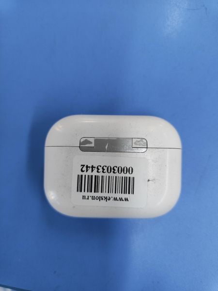 Купить Реплика Apple AirPods Pro 2 (A2931, A2698, A2699) в Ангарск за 749 руб.