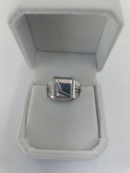 Купить Кольцо серебро 925 7,30g, вес изделия 7.3g, размер 22 в Ангарск за 650 руб.
