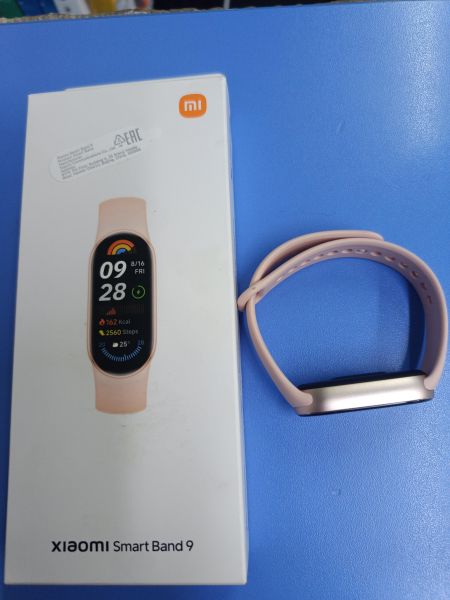 Купить Xiaomi Smart Band 9 (M2345B1) с СЗУ в Ангарск за 2100 руб.