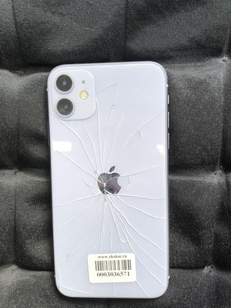 Купить Apple iPhone 11 256GB в Ангарск за 16450 руб.