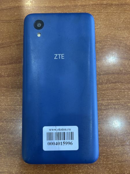 Купить ZTE Blade L8 16GB (L8RU) Duos в Ангарск за 1249 руб.