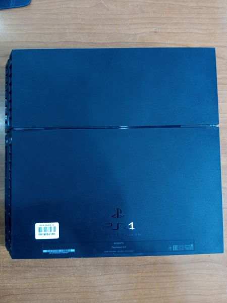 Купить Sony PlayStation 4 500GB (CUH-1008A) в Ангарск за 16599 руб.