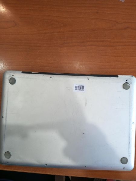 Купить Apple MacBook Pro 13 Mid 2010 (A1278) (HDD 320GB) в Ангарск за 8399 руб.