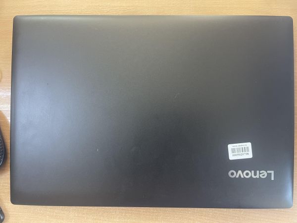 Купить Lenovo 330-15IGM 81D10032RU (8GB/SSD 240GB) в Ангарск за 14999 руб.