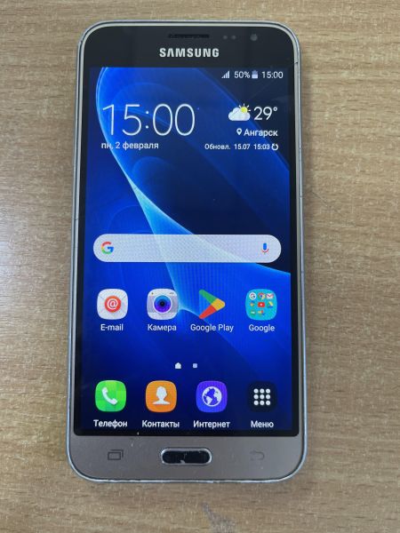 Купить Samsung Galaxy J3 2016 (J320F) Duos в Ангарск за 1299 руб.