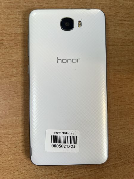 Купить Honor 5A 2/16GB (LYO-L21) Duos в Ангарск за 1899 руб.