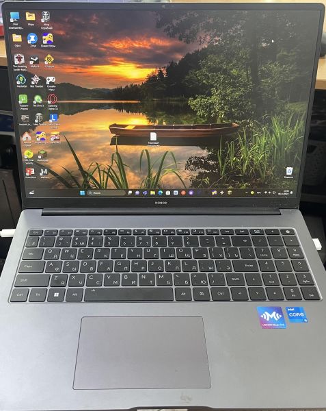 Купить Honor MagicBook X 16 (BRN-F58) в Ангарск за 34399 руб.