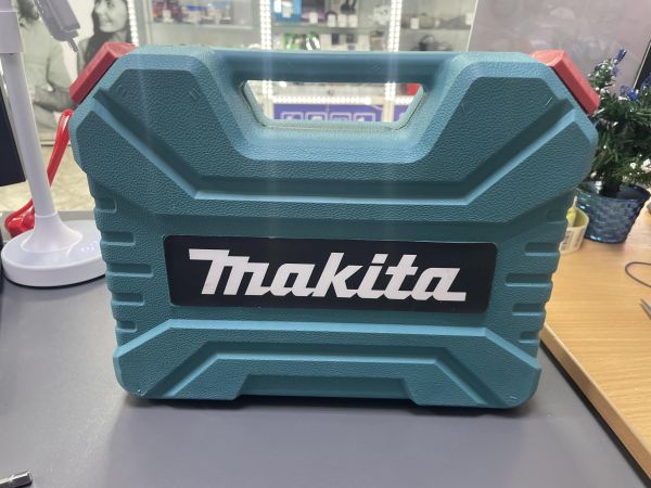 Купить Реплика Makita (1300 об/мин, 18V) с СЗУ в Ангарск за 2049 руб.