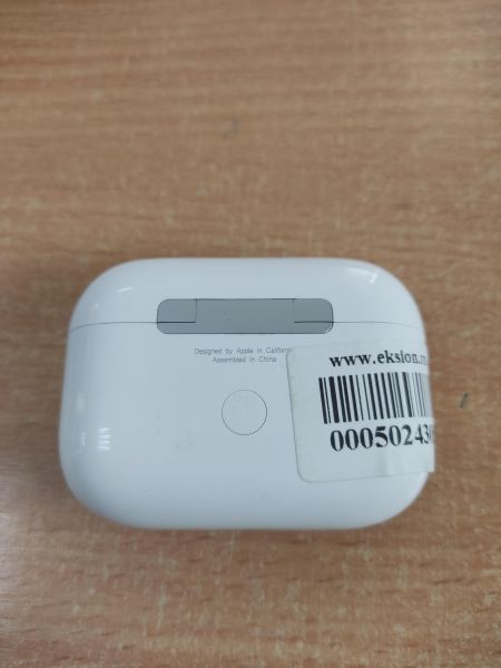 Купить Apple AirPods Pro 2 (как оригинал) (A2931, A2698, A2699, A3047, A3048, A3049) в Ангарск за 4100 руб.